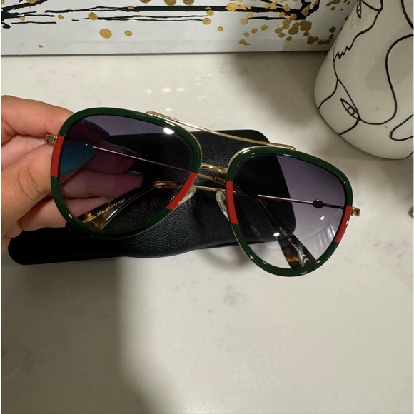 GUCCI gradient pilot sunglasses ✨ - Picture 12 of 13